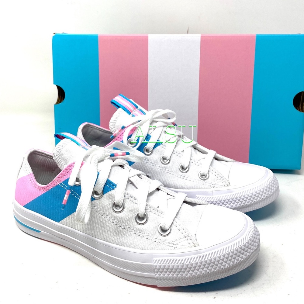 🍃 Sale🍃 Converse Ctas Low Canvas White 90s Pink Blue Women's Size 6.5 167760C